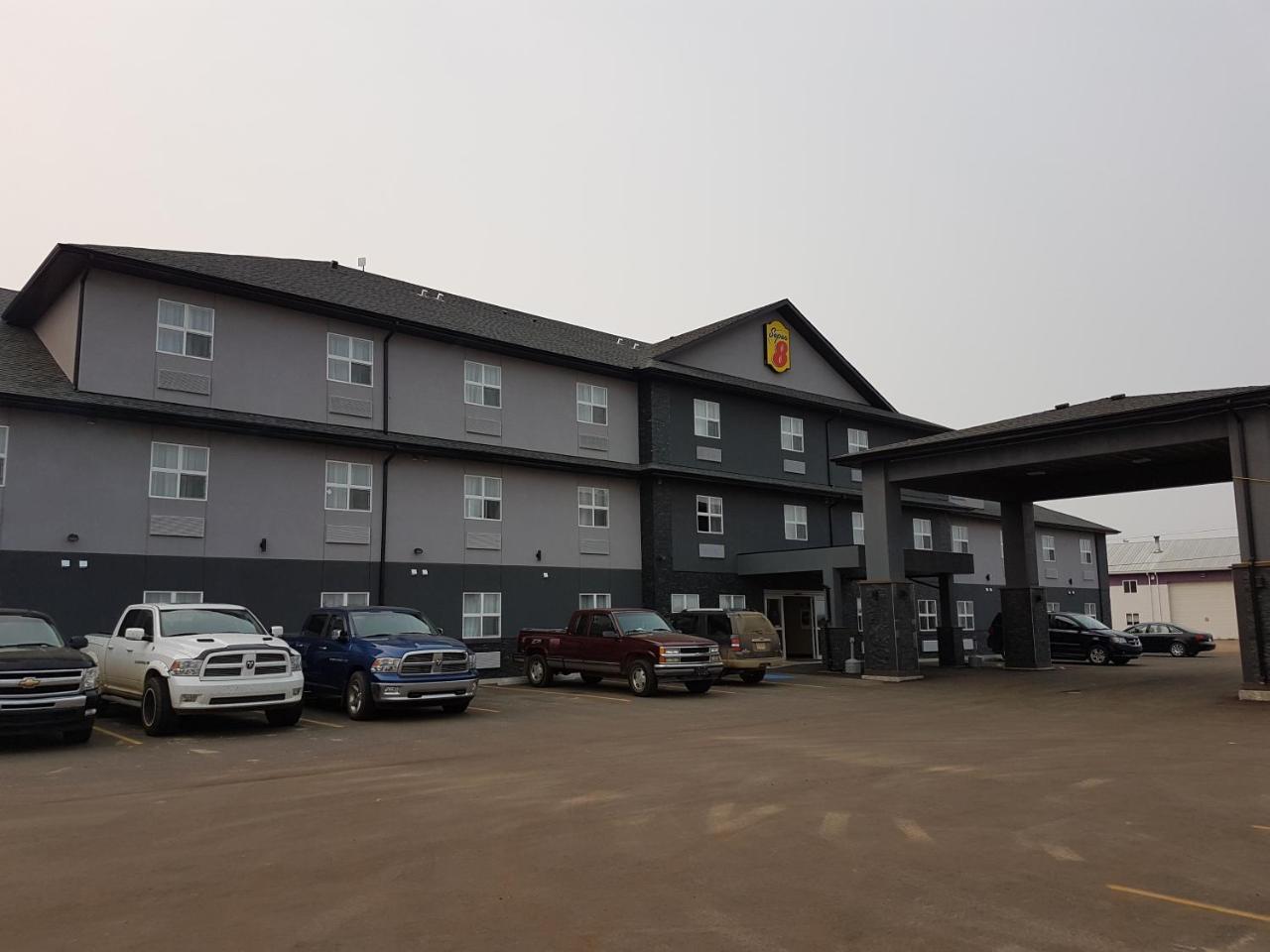 哈迪斯蒂温德姆速8酒店 Hardisty 外观 照片